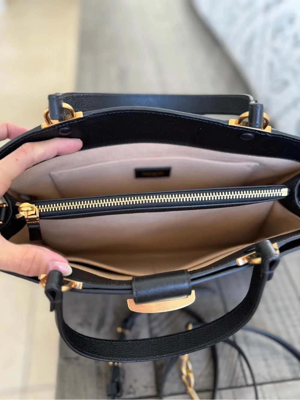 New kate spade Katy Satchel handbag black Leather Crossbody $428 MSRP
